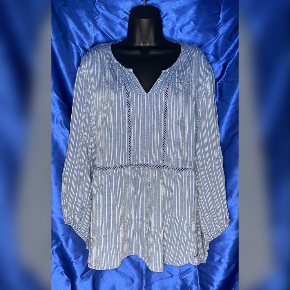 Pre-loved Women's Striped Blouse